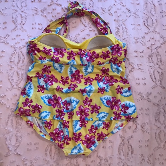 Target Family Collection Tropical Halter Swim Suit - Picture 5 of 9
